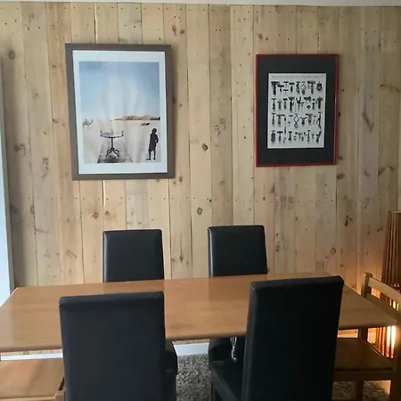 Thout Dichtbij Zee